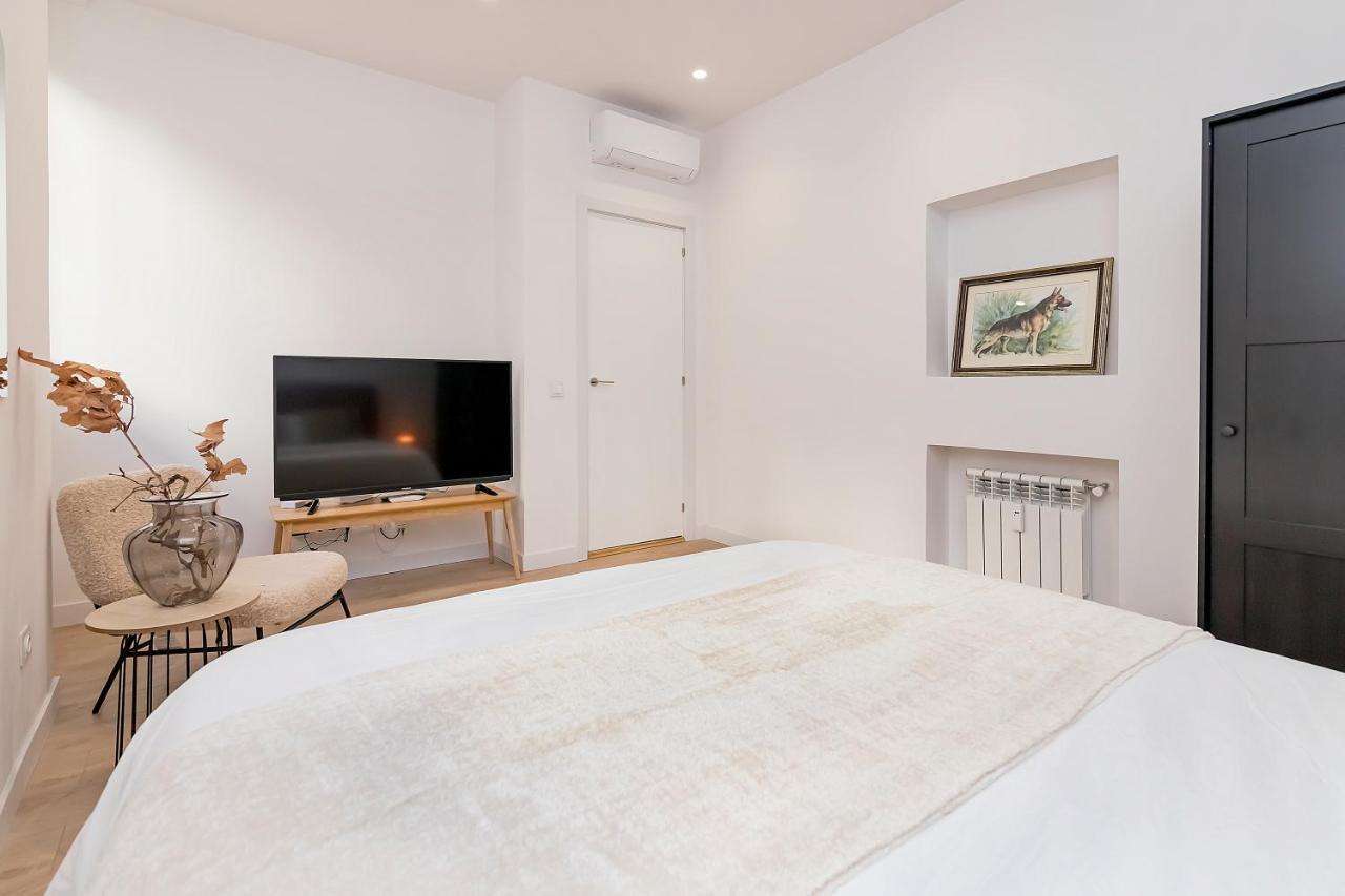 Bhost - Ferraz 74 Apartment Madrid Exterior photo